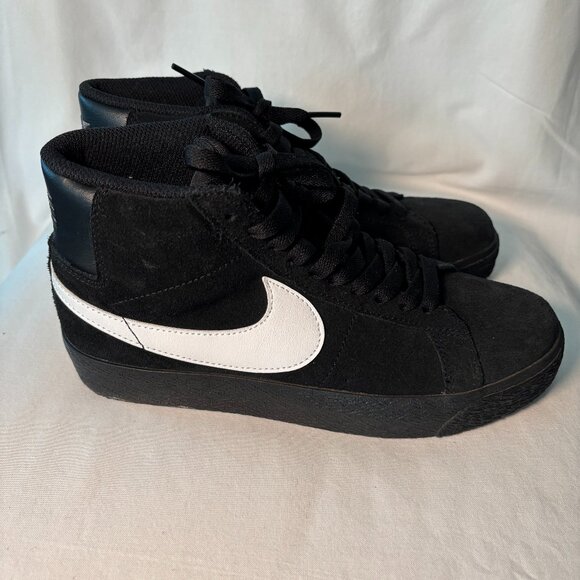 Nike SB Blazer Mid Black Suede Sneakers White Swoosh Skateboarding Shoes - Picture 1 of 6
